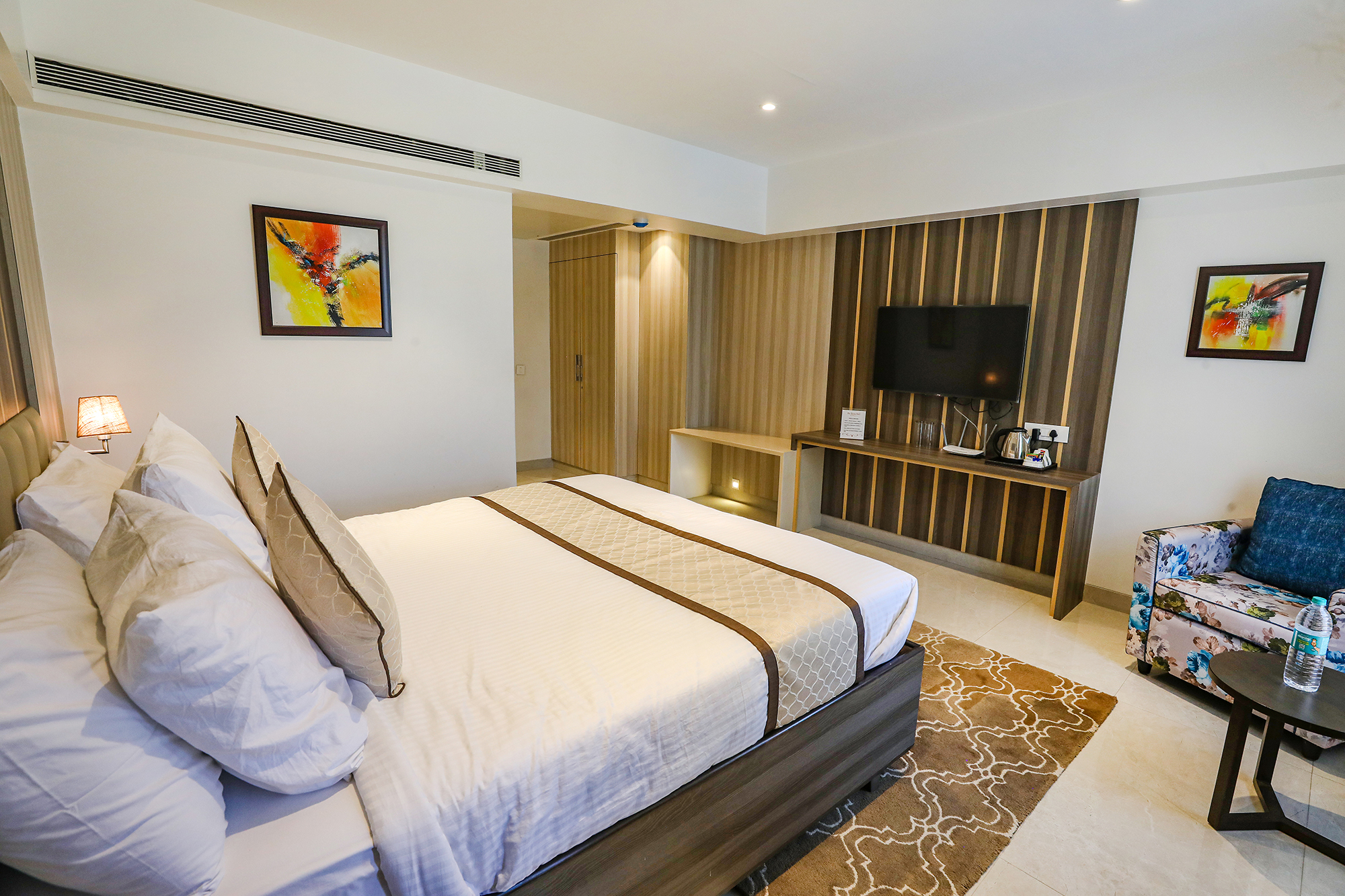 FabHotel Prime The Thane Club, Mumbai 4