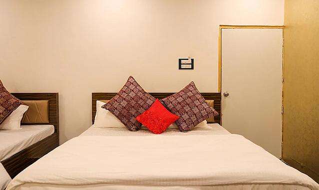 FabExpress Golden Suite, Mumbai 5