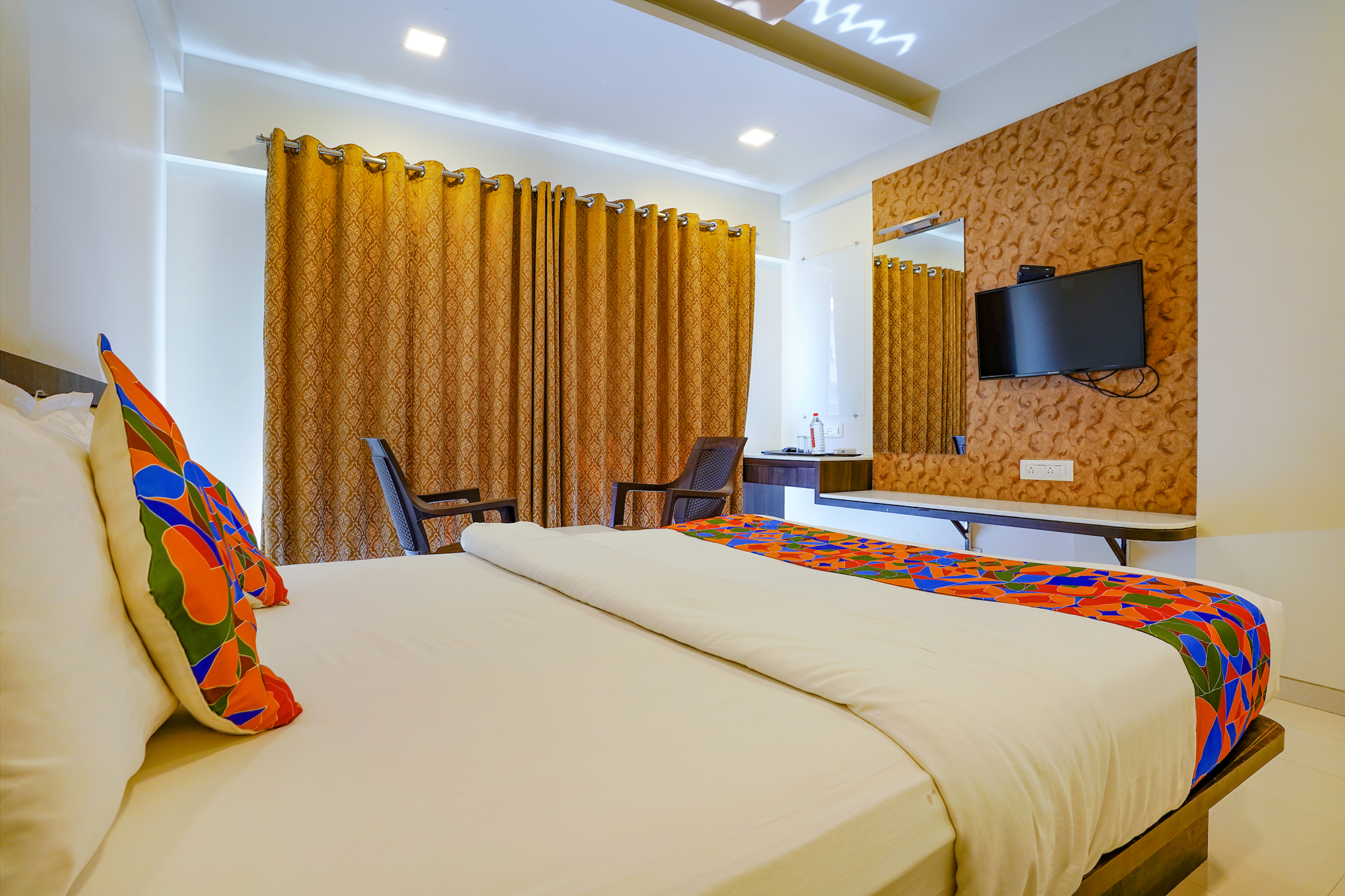 FabHotel Ramjis Residency, Nashik 5