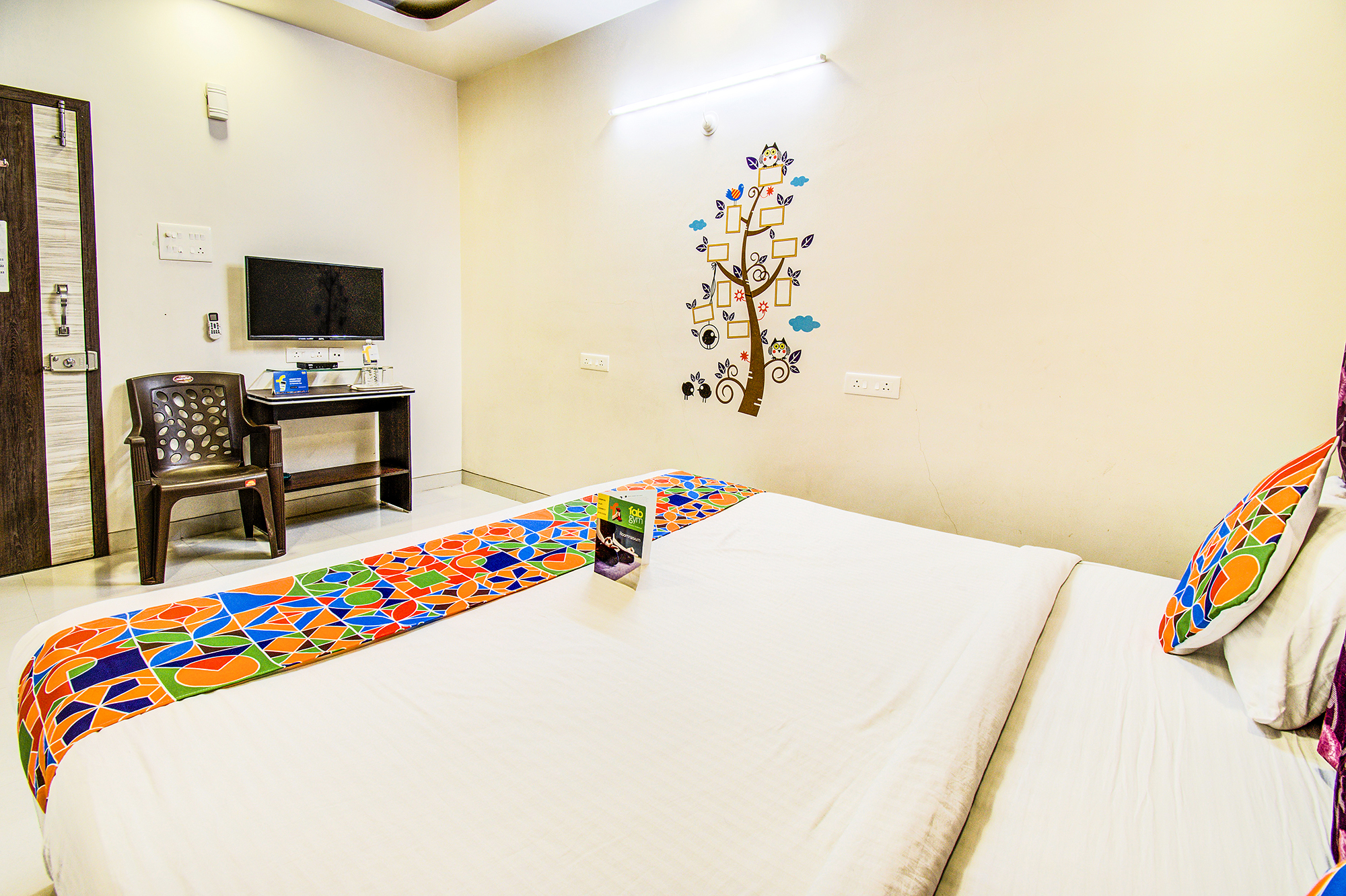 FabExpress Galaxy Apartments, Pune