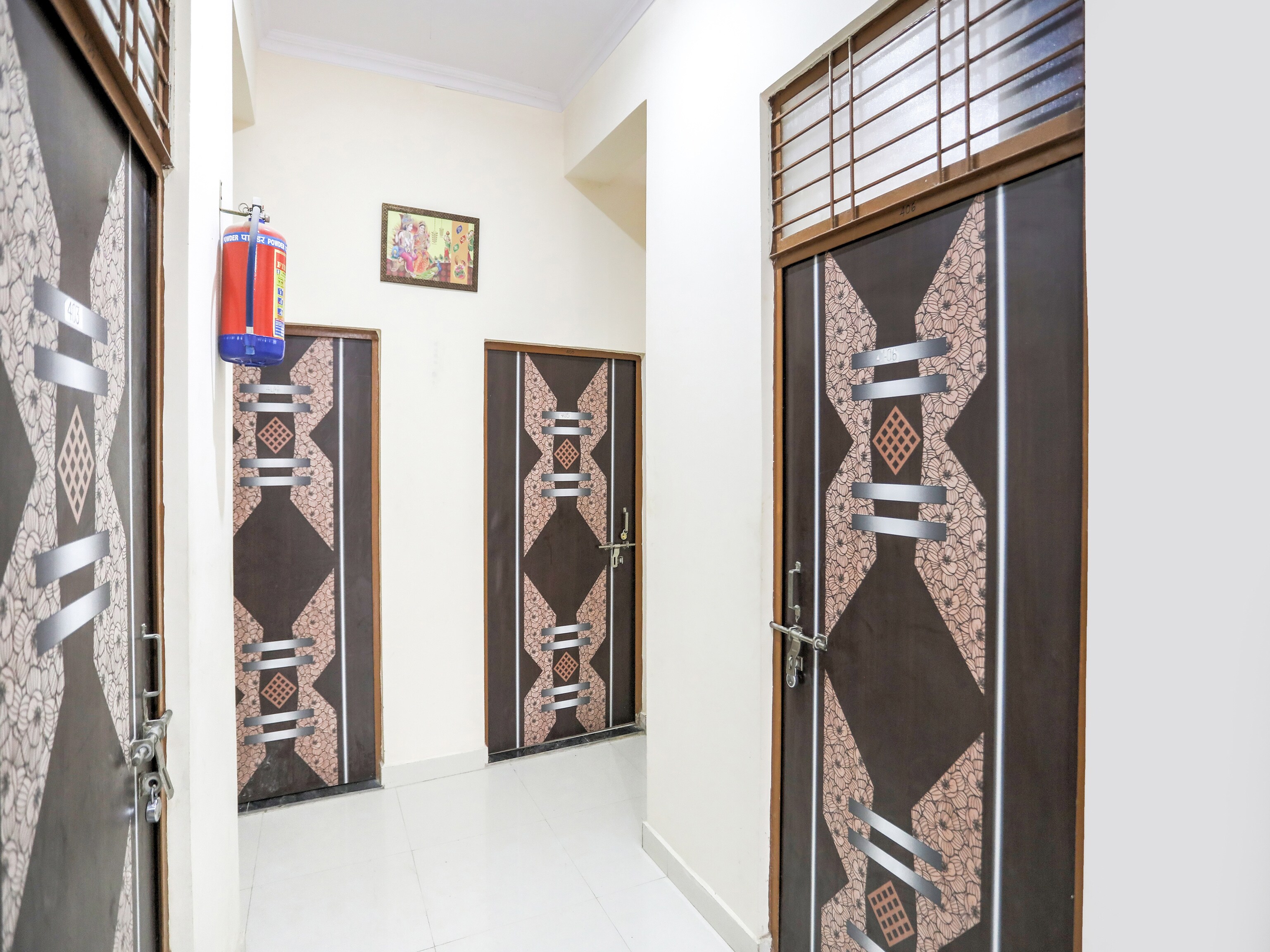 OYO 77842 Triveni Darshan, Allahabad 5