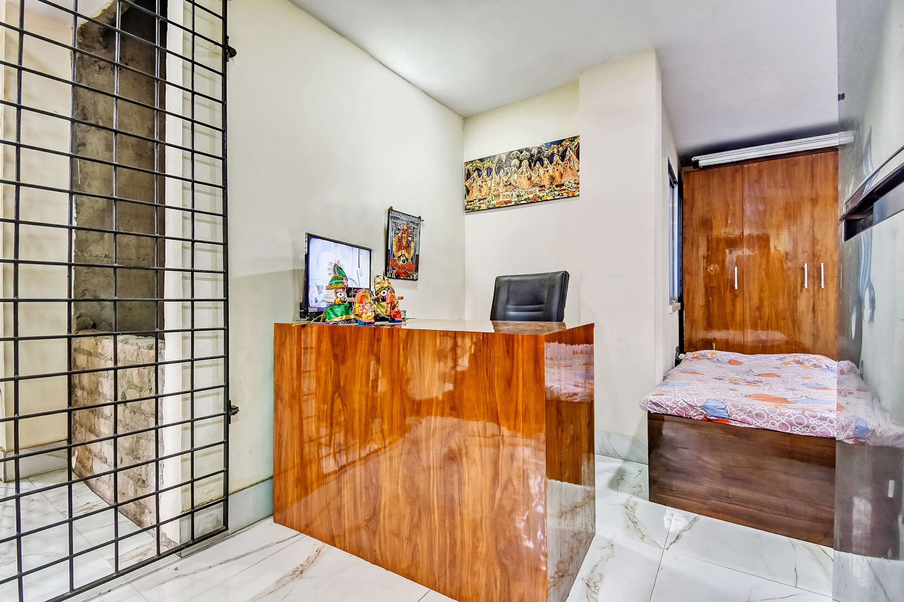 OYO Flagship 81363 Hotel Narayanan, Kolkata 2