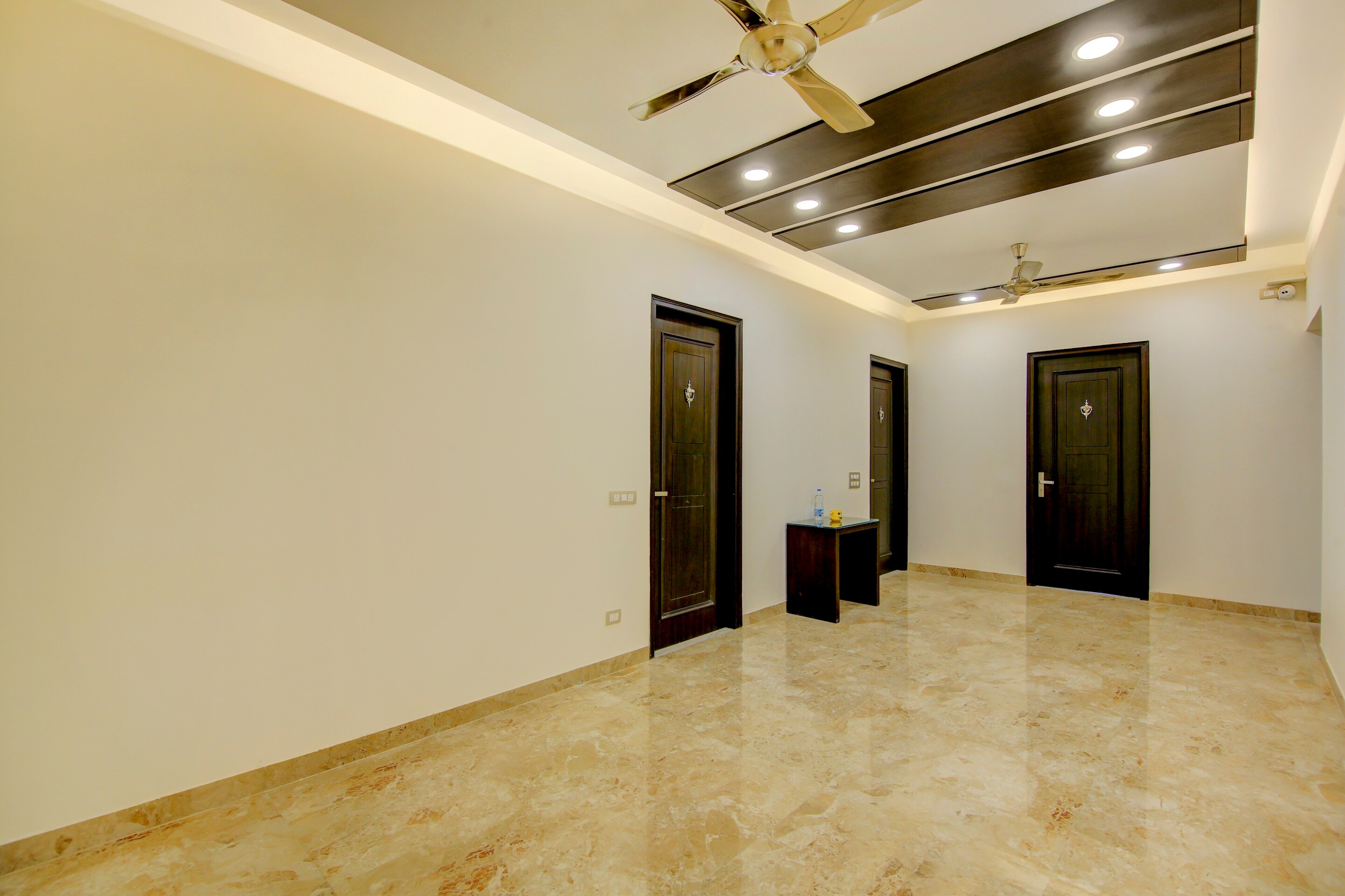 Townhouse OAK Hotel Elite, Gurgaon 5