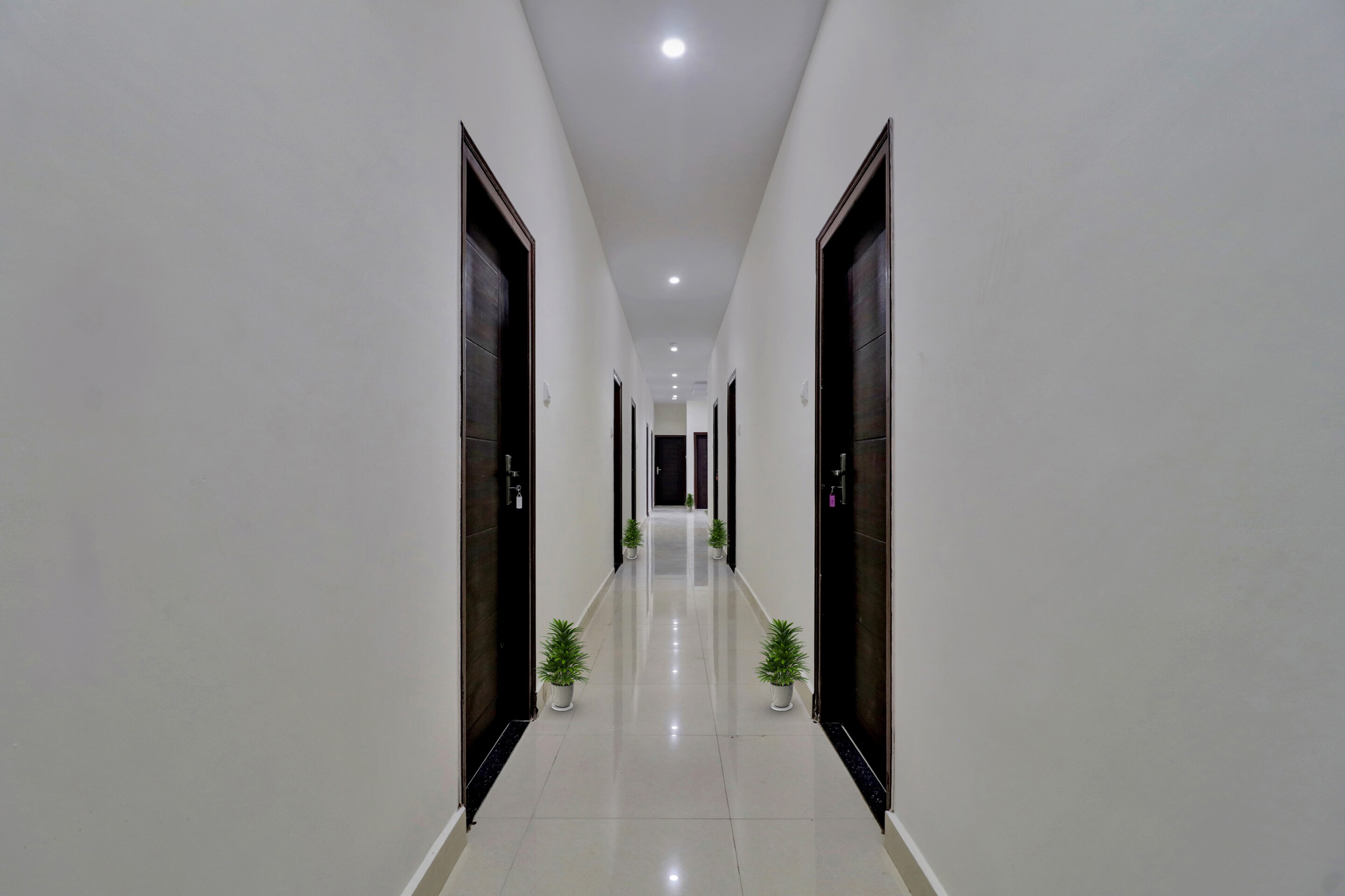 OYO Flagship 92766 Hotel Metro Inn, Bangalore 3