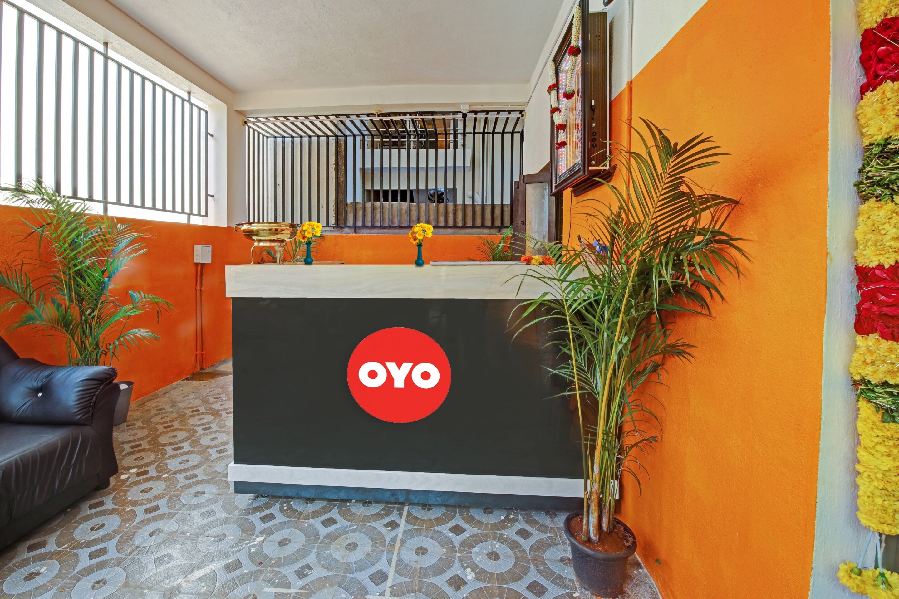OYO Flagship 93408 Honnagiri Residency, Bangalore 2