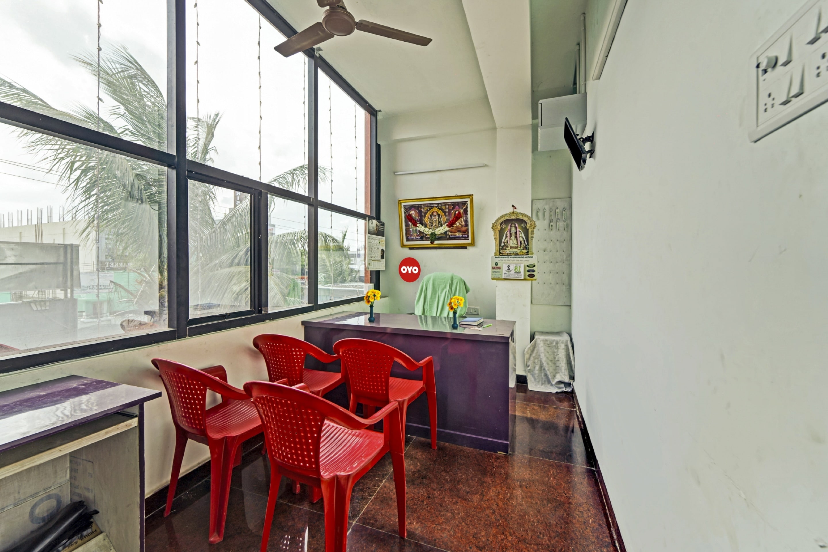 OYO 92943 Ram Krish Mahal, Chennai 2