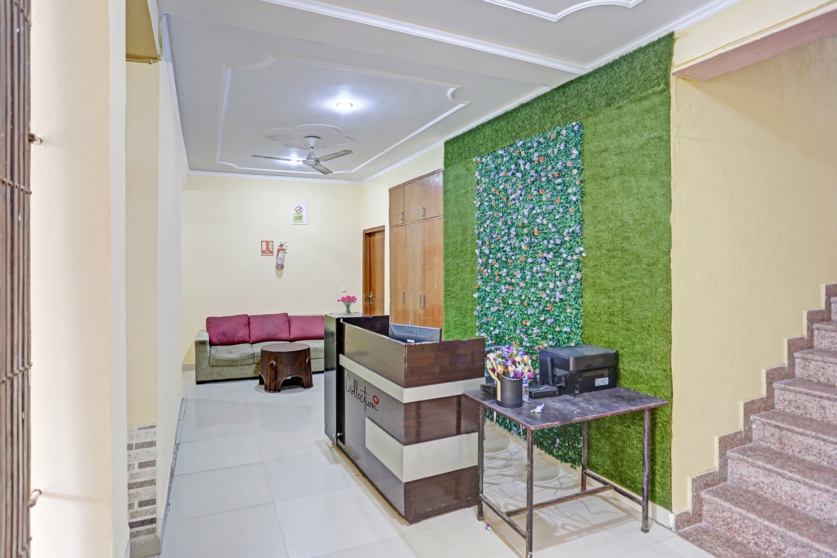 Collection O 92771 Hotel Grand Casa, Gurgaon 3
