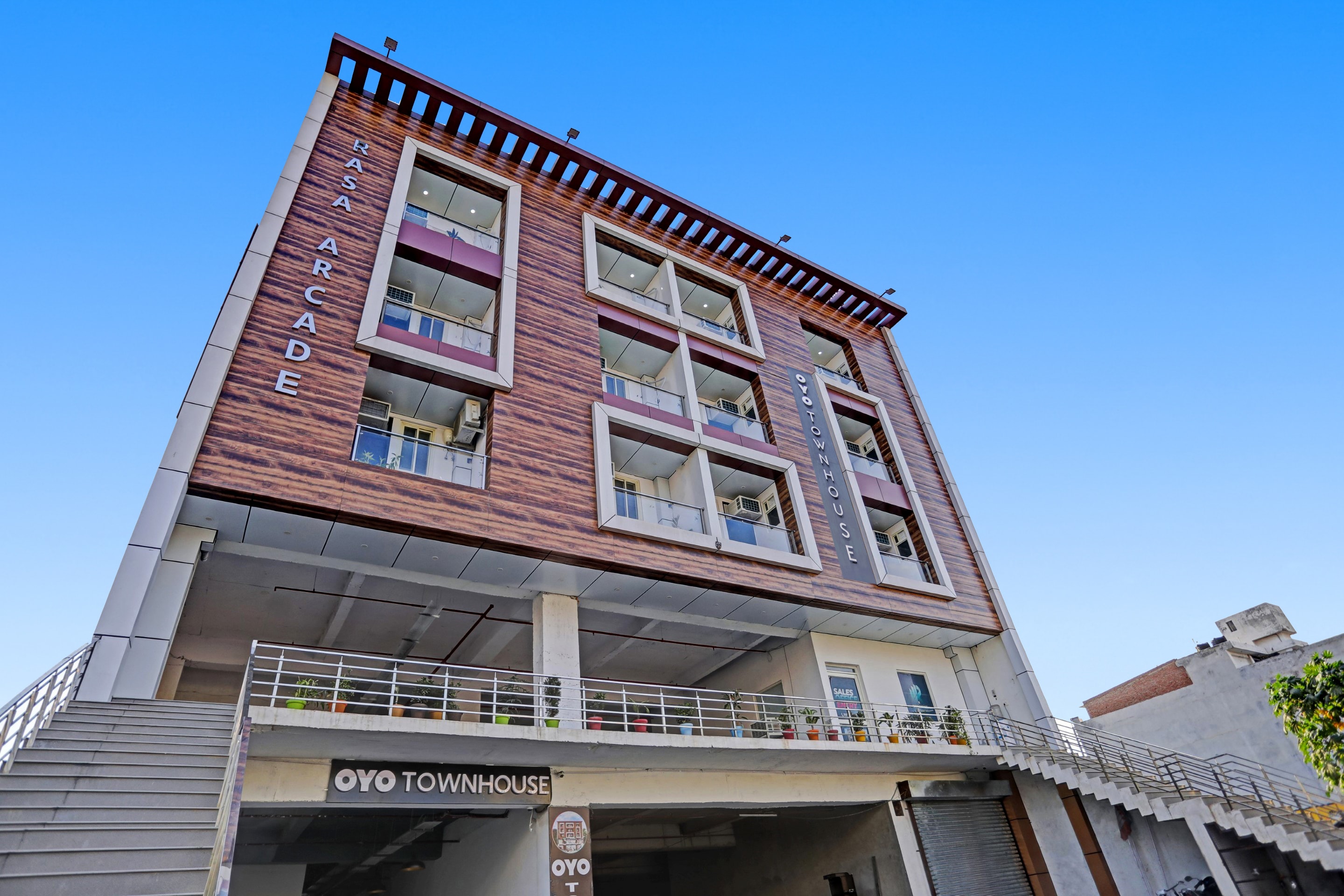 Townhouse 93629 Rasa Arcade, Ghaziabad 3