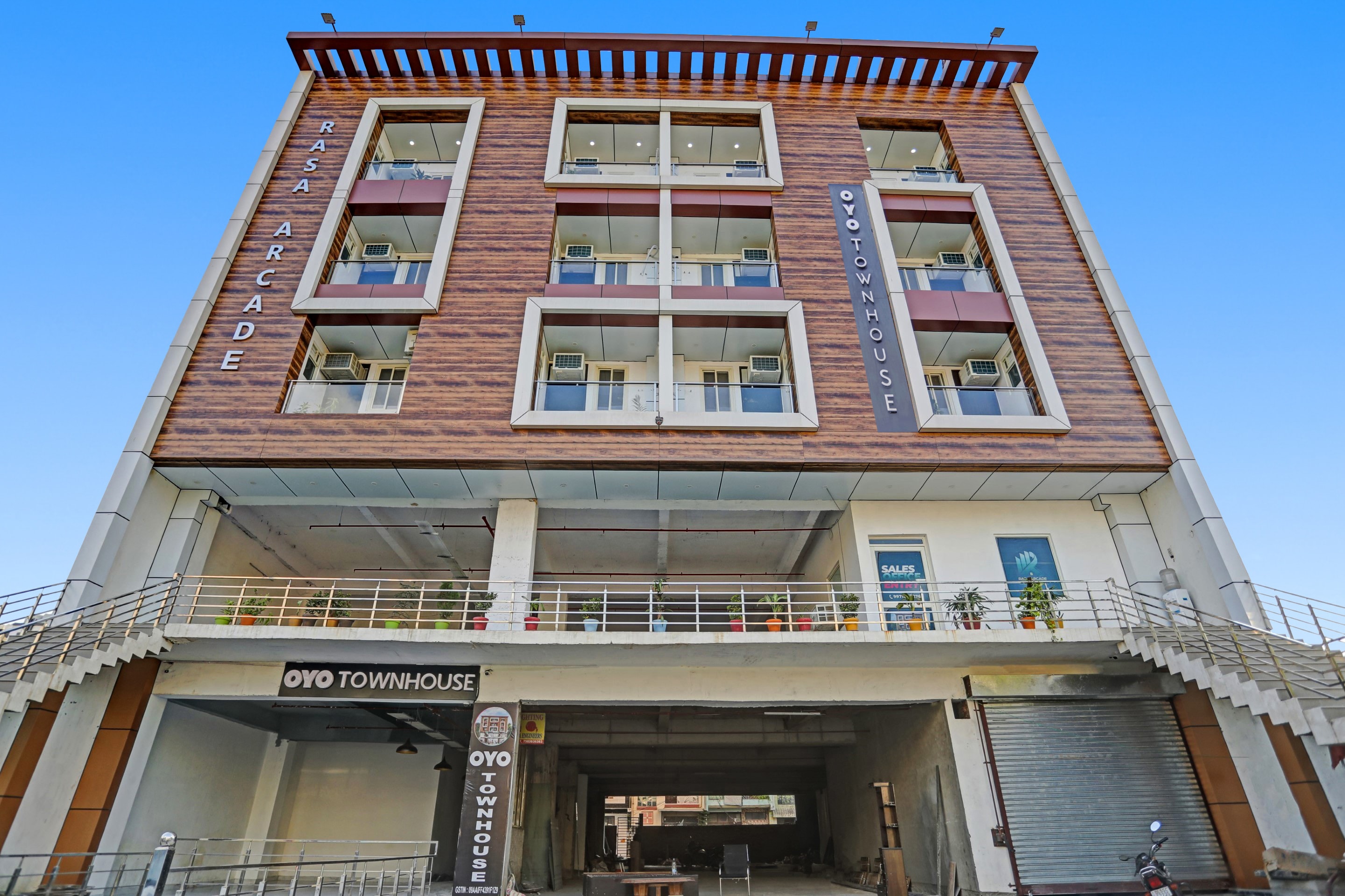 Townhouse 93629 Rasa Arcade, Ghaziabad 4
