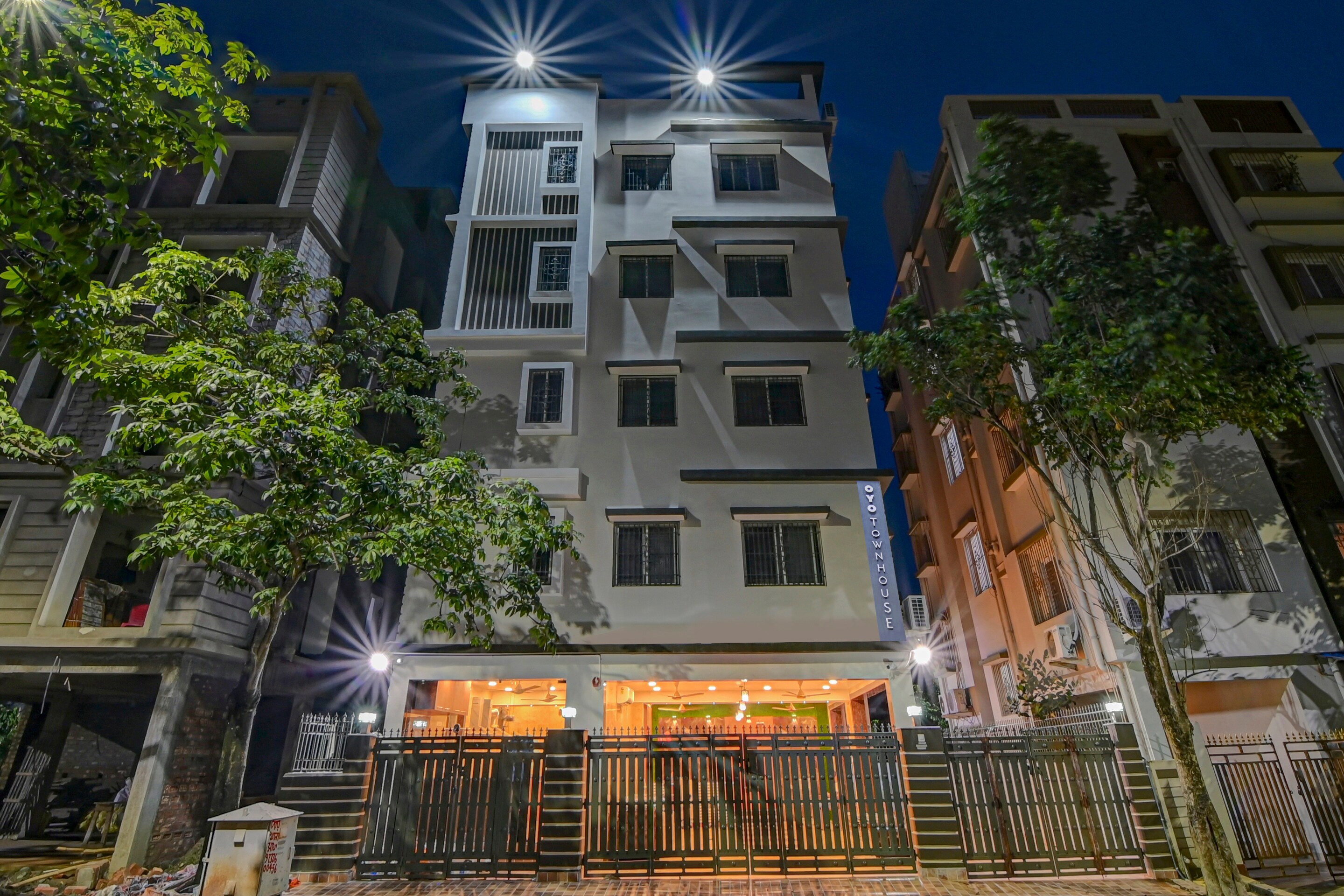 Capital O 92956 Dream World Residency, Kolkata 4
