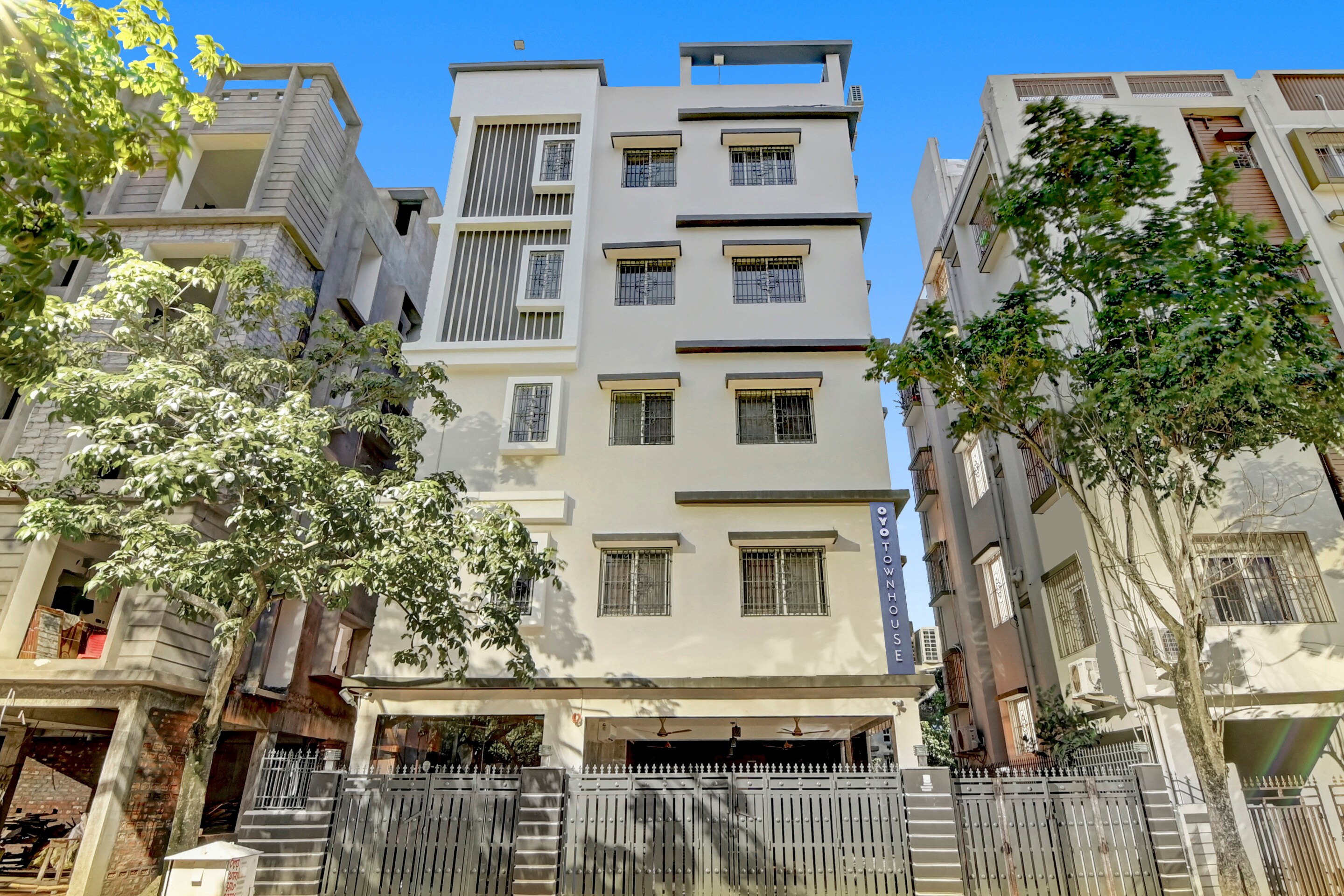 Capital O 92956 Dream World Residency, Kolkata 5