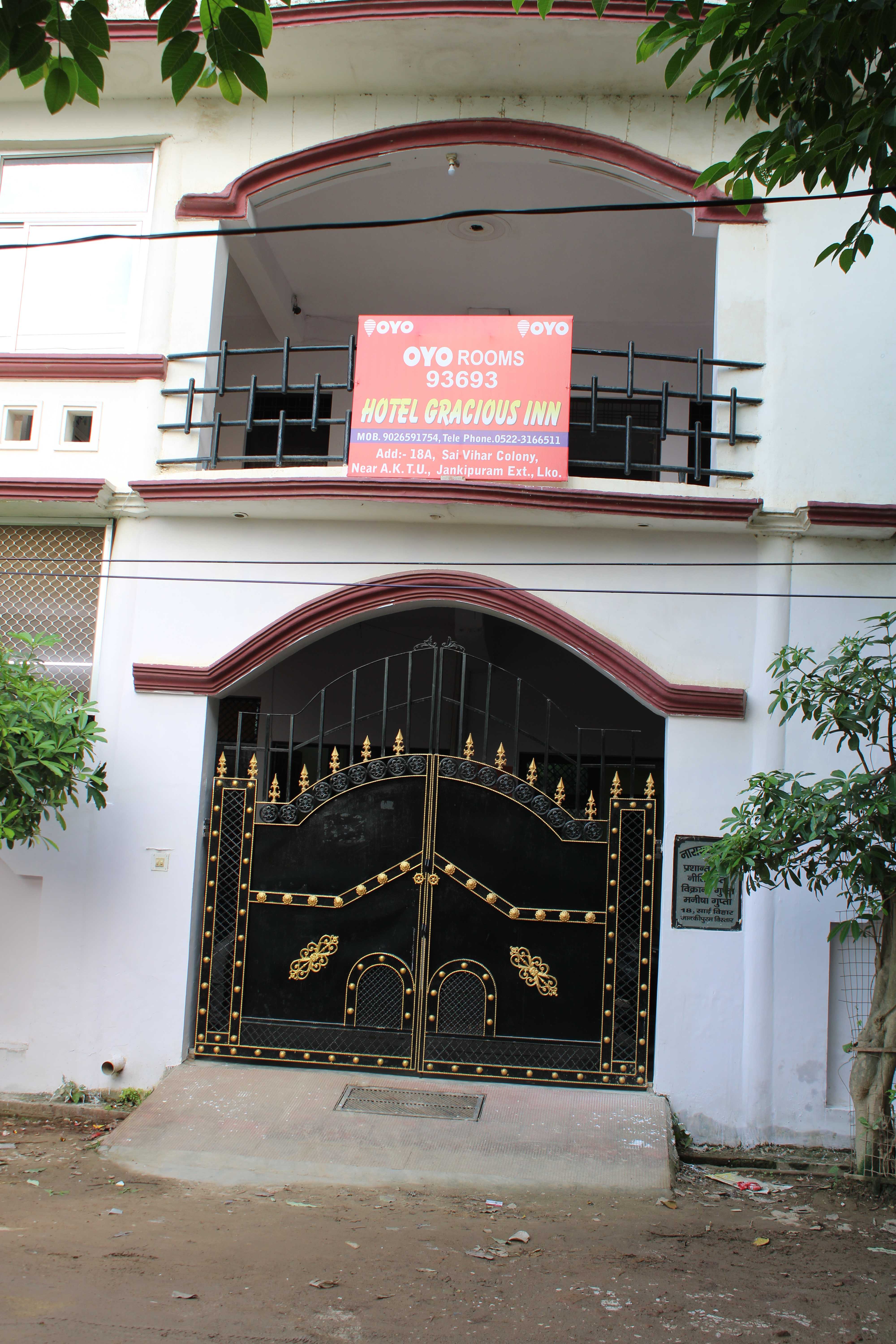 SPOT ON 93693 Hotel Gracious Inn, Lucknow 1