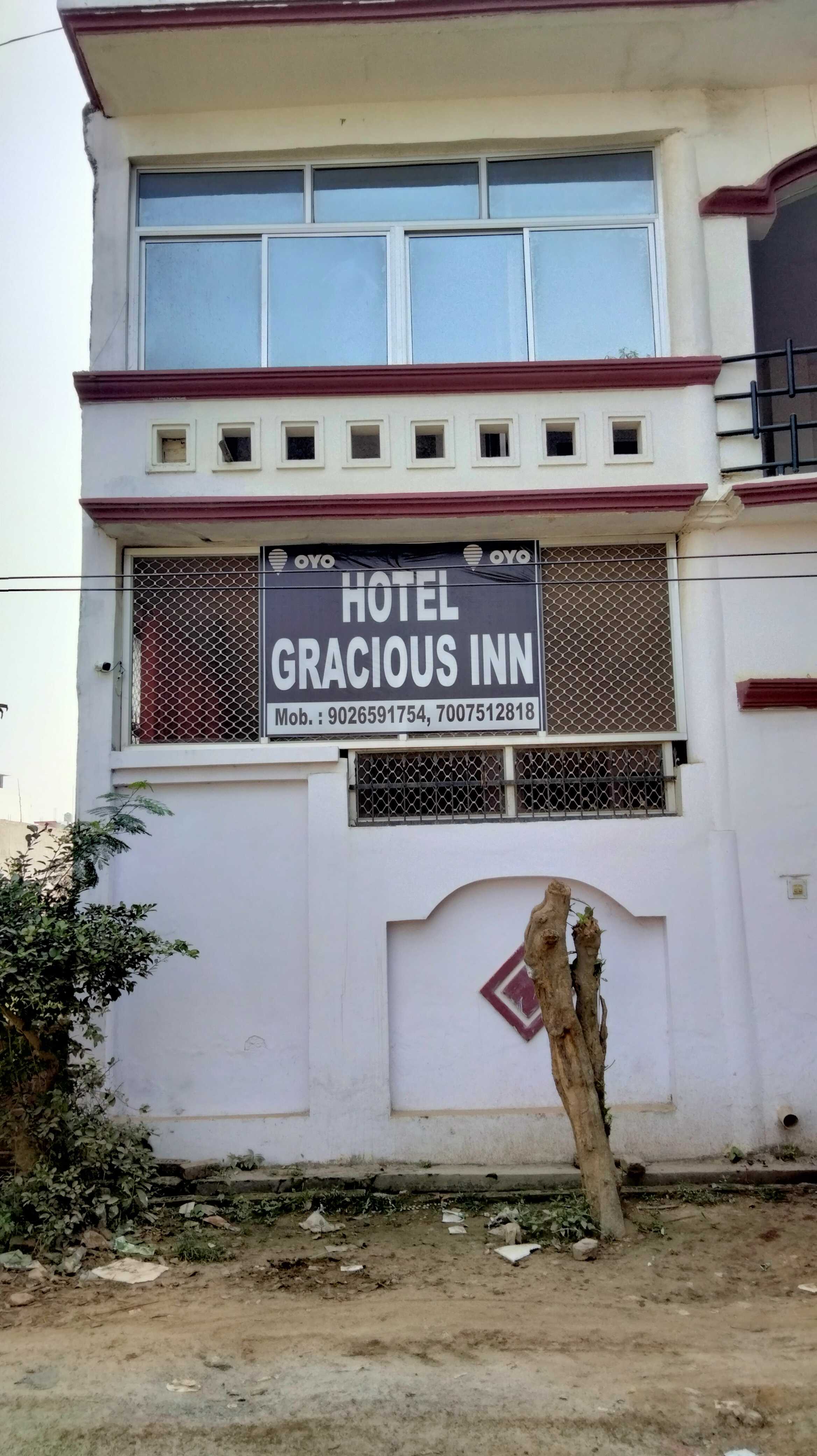 SPOT ON 93693 Hotel Gracious Inn, Lucknow 3