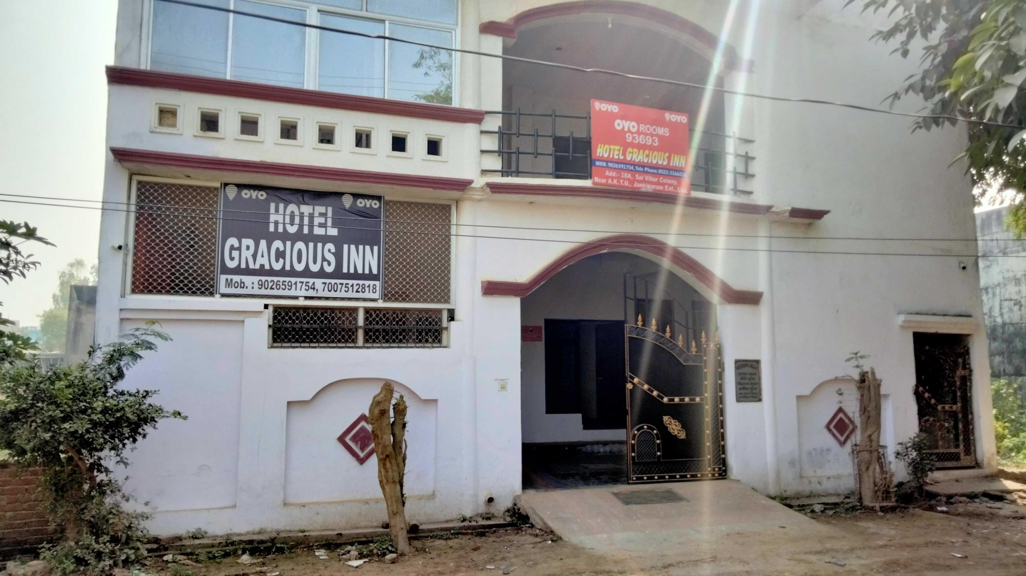 SPOT ON 93693 Hotel Gracious Inn, Lucknow 4