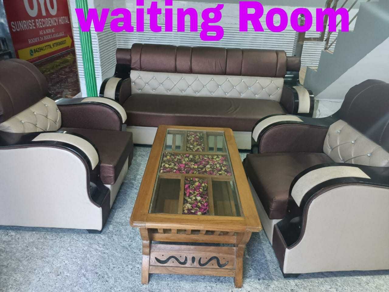 SPOT ON 93393 Sunrise Residency Oyo Hotel, Noida 3