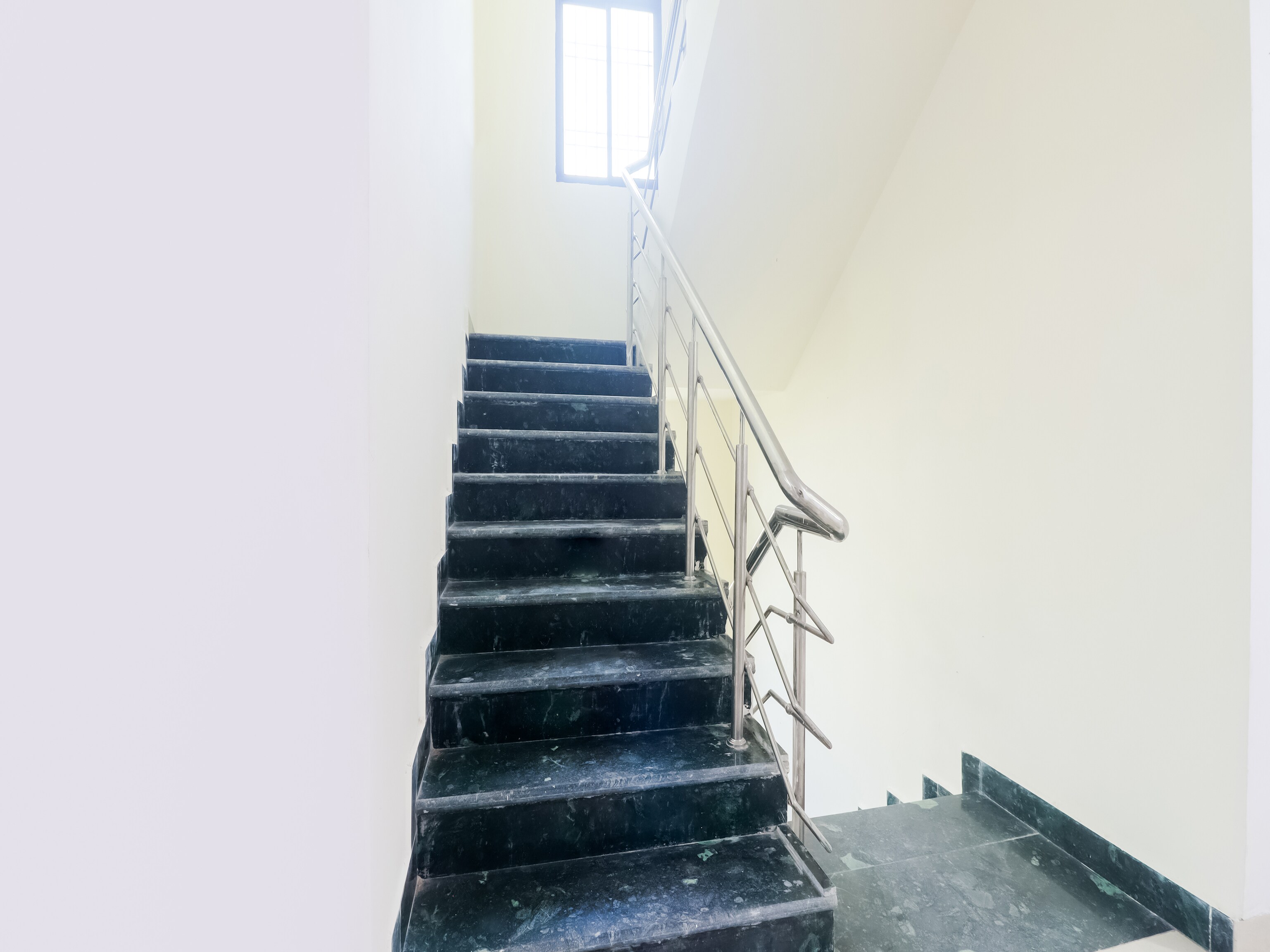 OYO 78420 Flagship Hotel Dream Inn, Patna 2