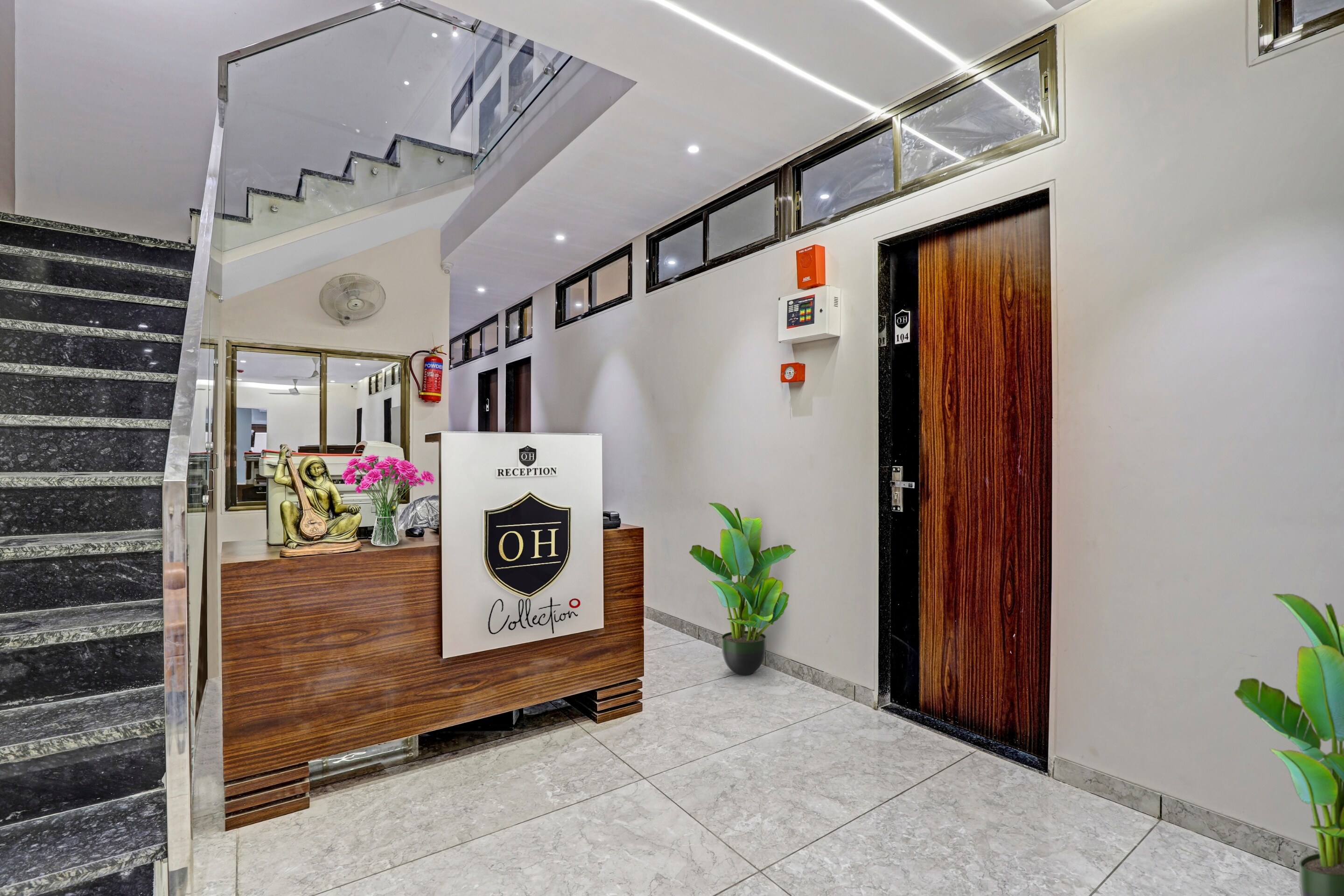 COLLECTION O 87603 Ospite Hotel, Surat 2