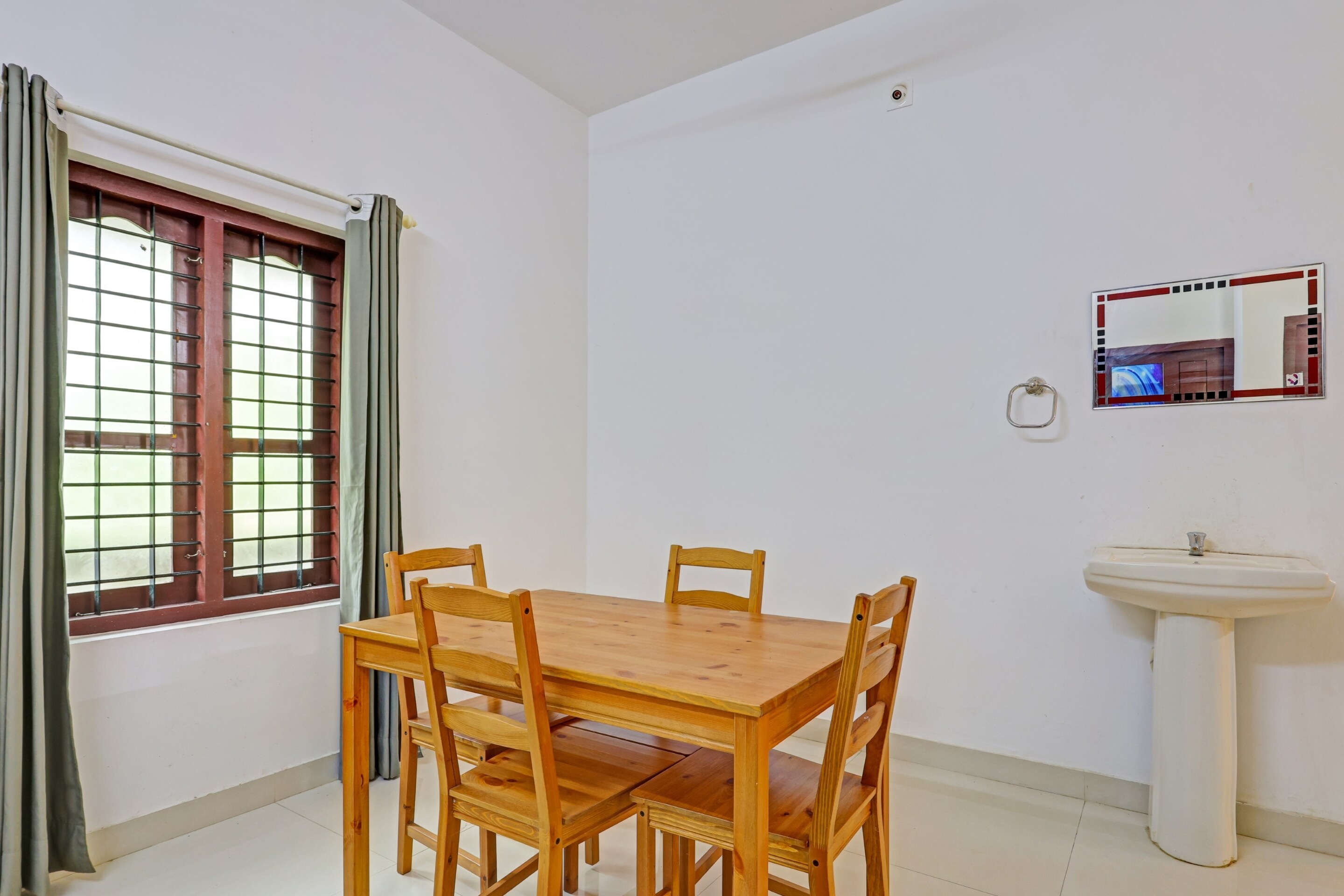 Capital O 84184 Pop Tavern Kazhakkottam, Trivandrum 5