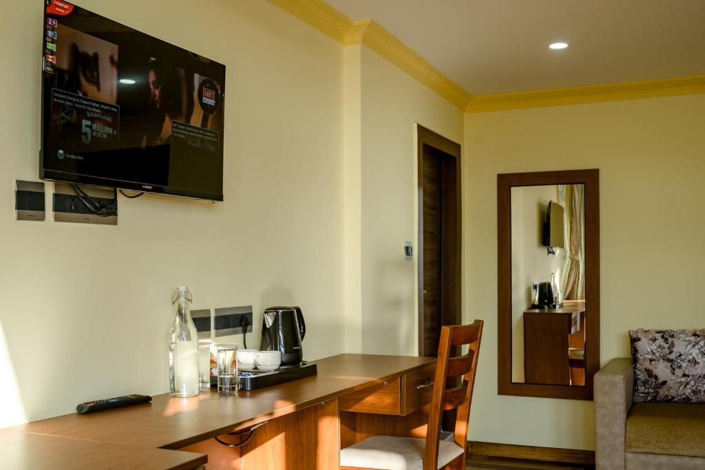 Sharolyn Boutique Near Mg Marg, Gangtok 4
