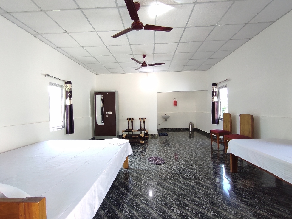 Homocation Falcon Jungle Resort