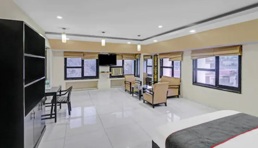 Downtown Travelodge - Blue Moon, New Delhi 5
