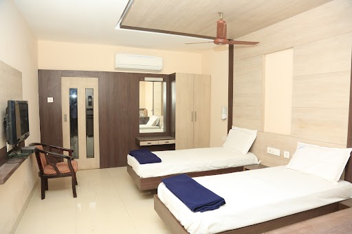 Hotel Ratnam, Bhimavaram 3