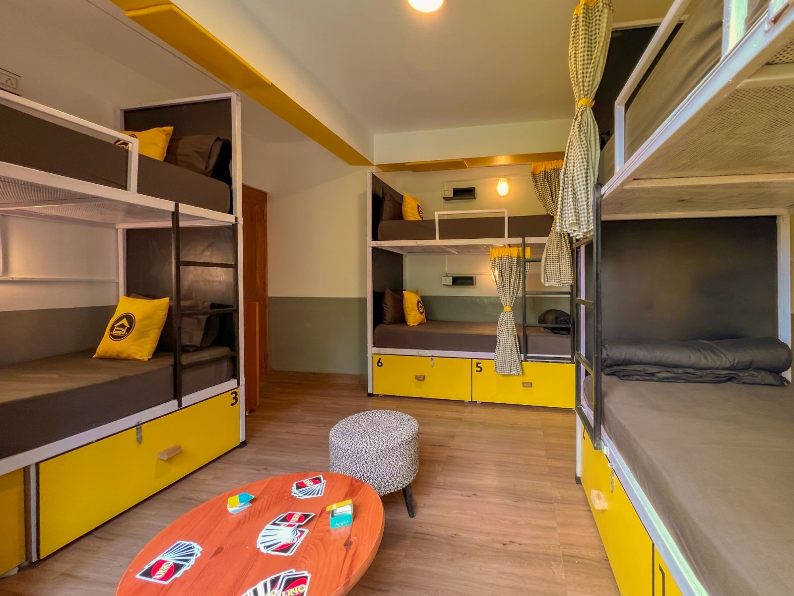 Bed in 6 Bed Mixed Dormitory