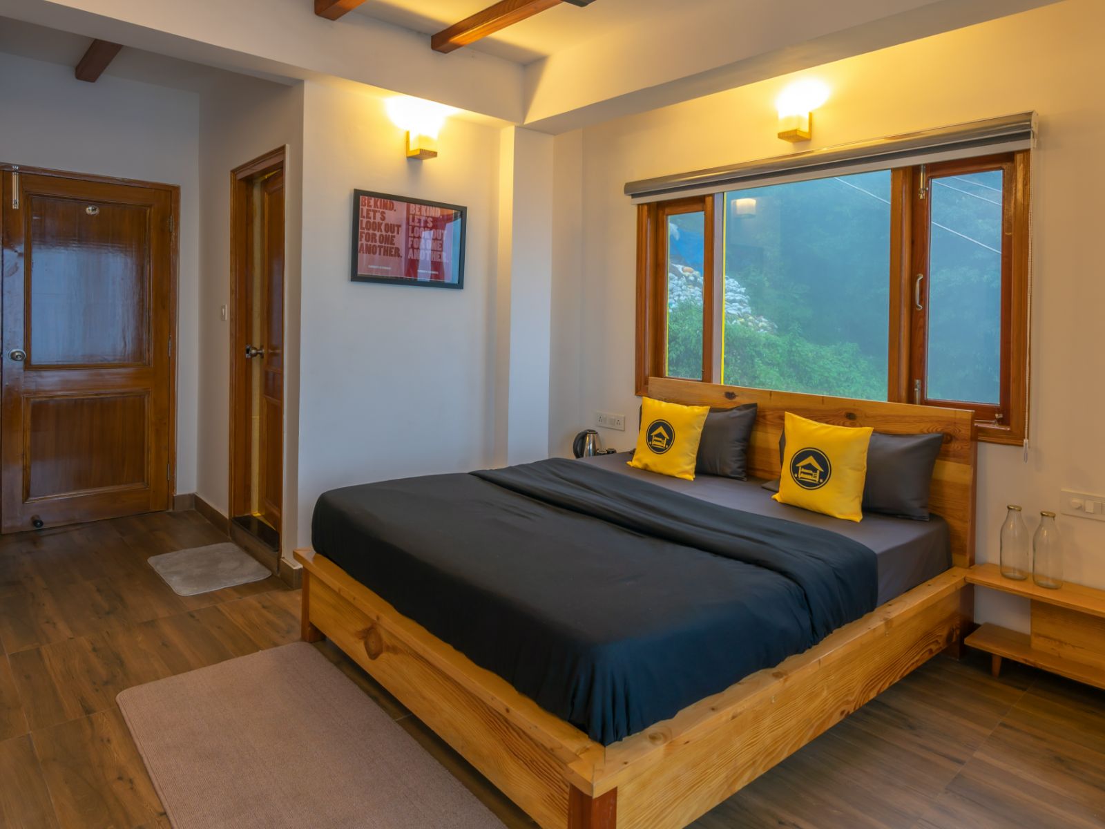 Deluxe Double Room with Valley View