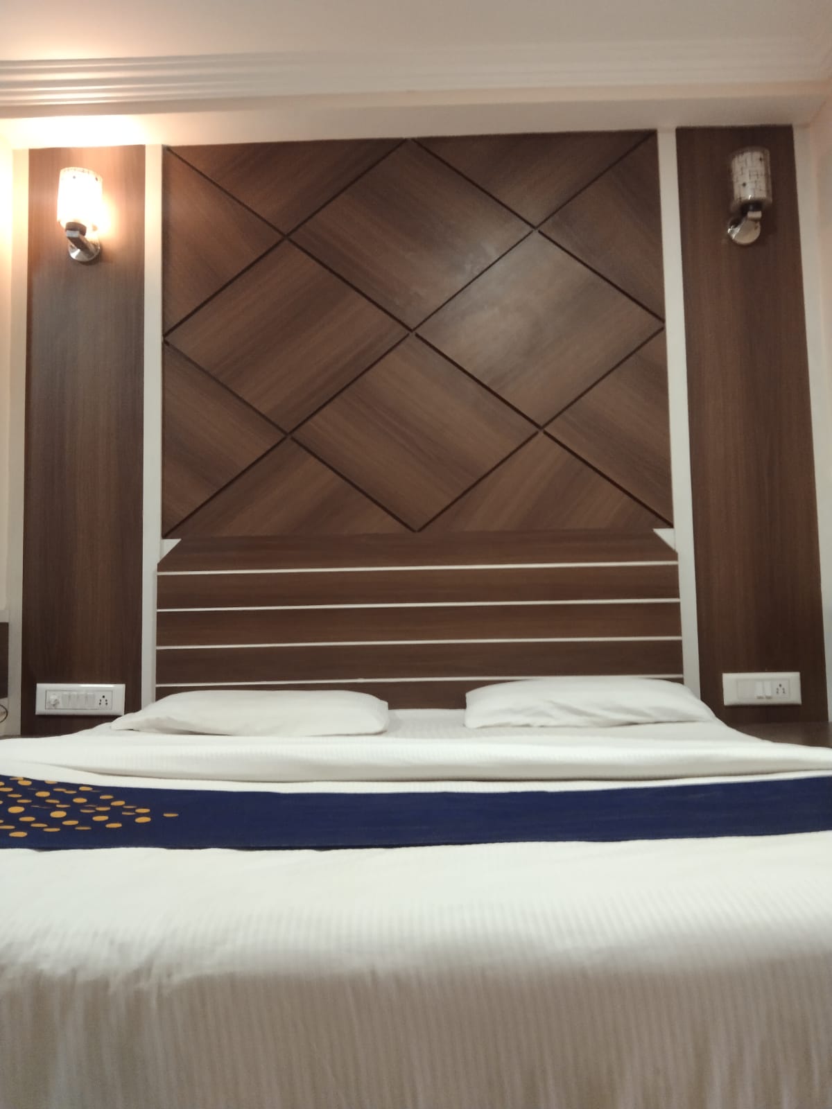 i-ROOMZ Sri Sai Comforts, Bangalore 3