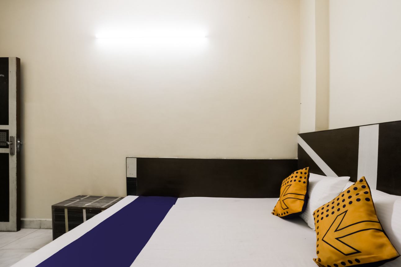 Aanchal Guest House, New Delhi 5