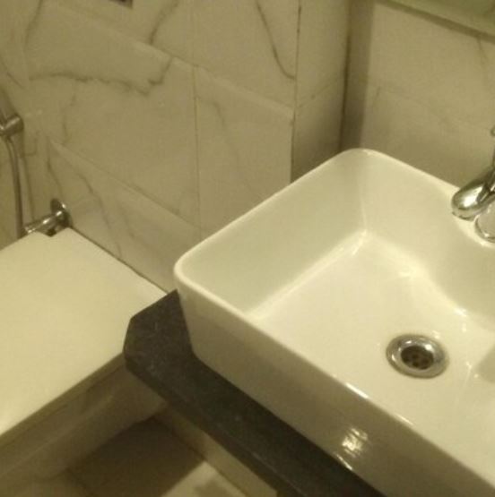 Saffron Inn, New Delhi 2