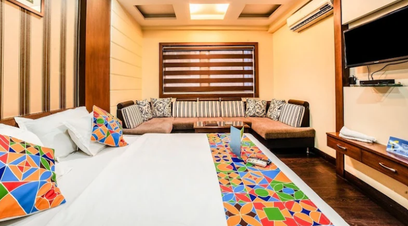 Kings Park Hotel, Indore