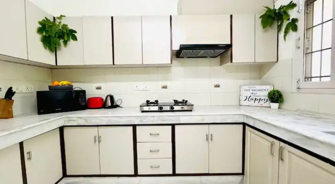 BluO 2BHK Panchsheel Enclave - Balcony, Park