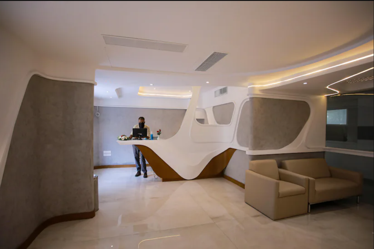 Hotel Millennium Continental, Kochi