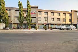 Hotel Blue Lagoon, Daman 2