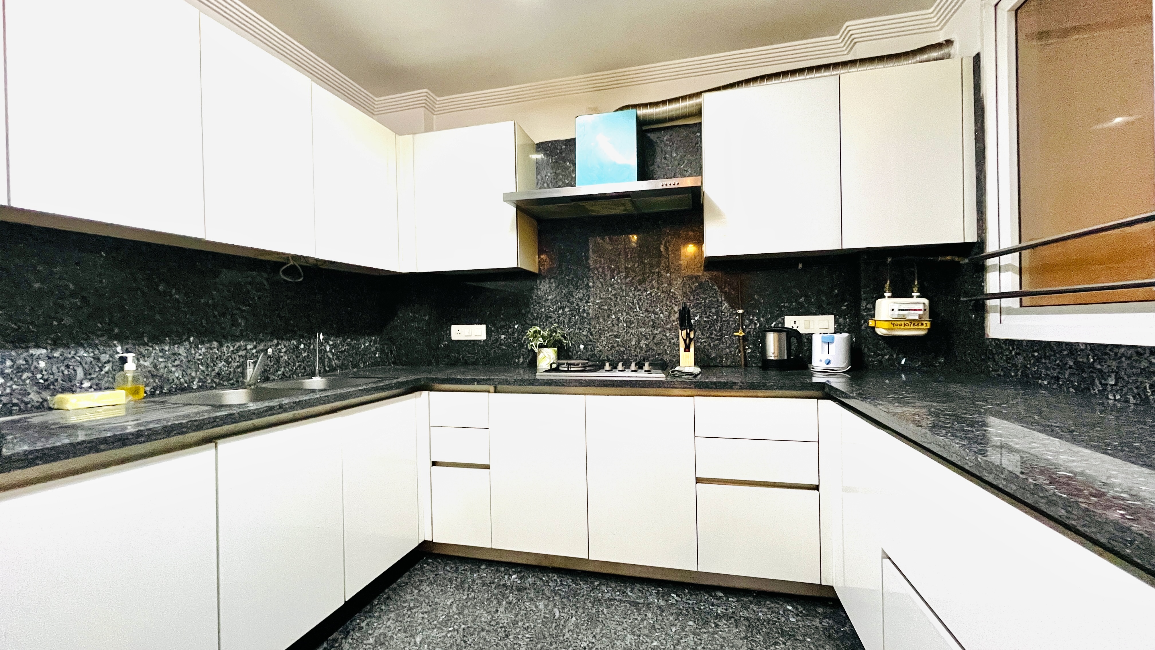 BluO Modern 3BHK M Block - Balcony, Parking
