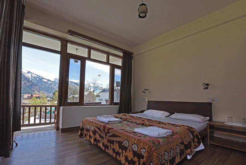 Tourist Hotel (10 Mins Walking from Mall), Manali 4