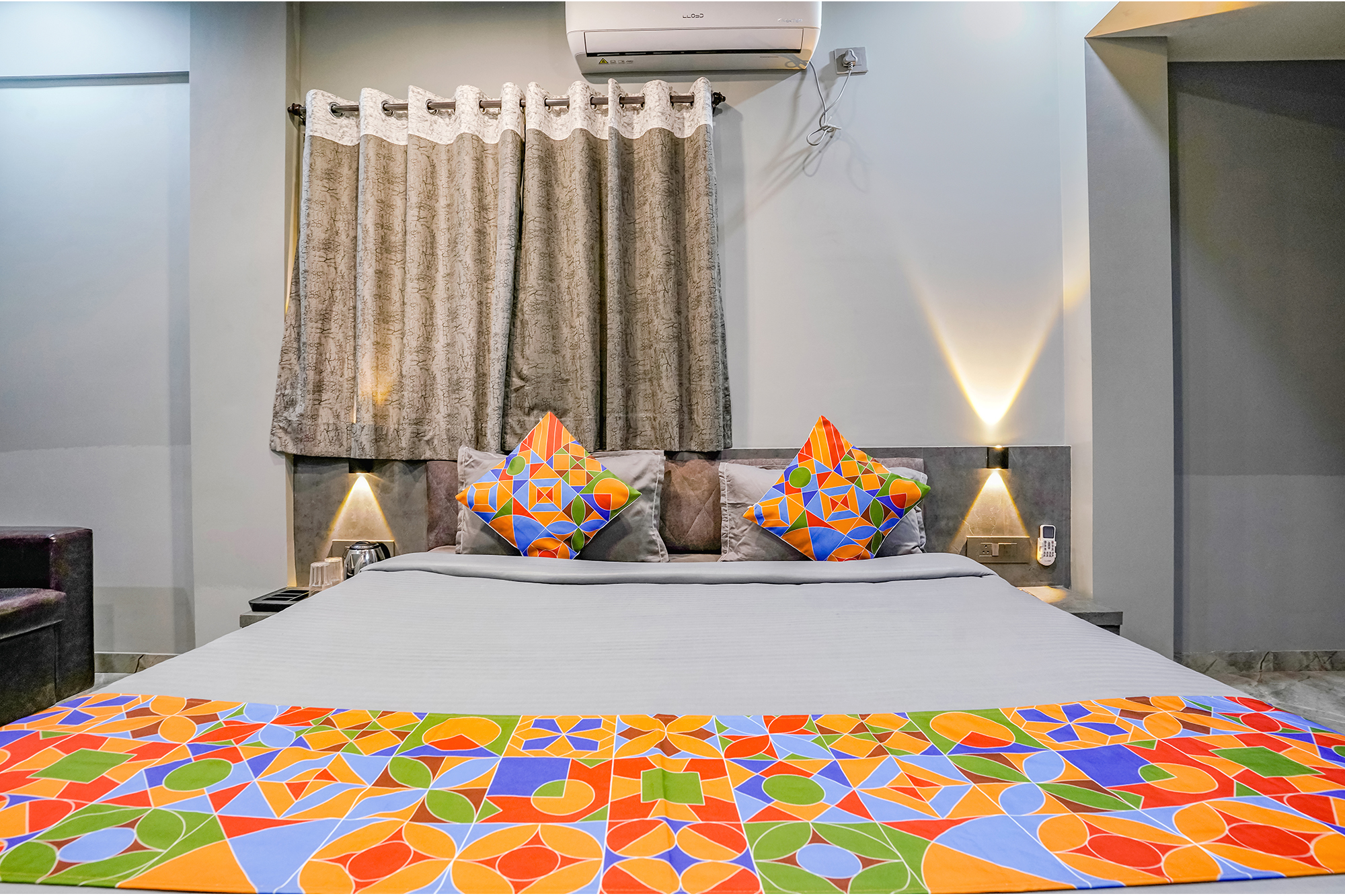 FabHotel Viva House, Pune 5