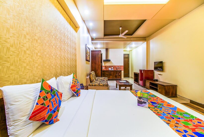 Tavisha Villa @ Film City Road, Noida 5