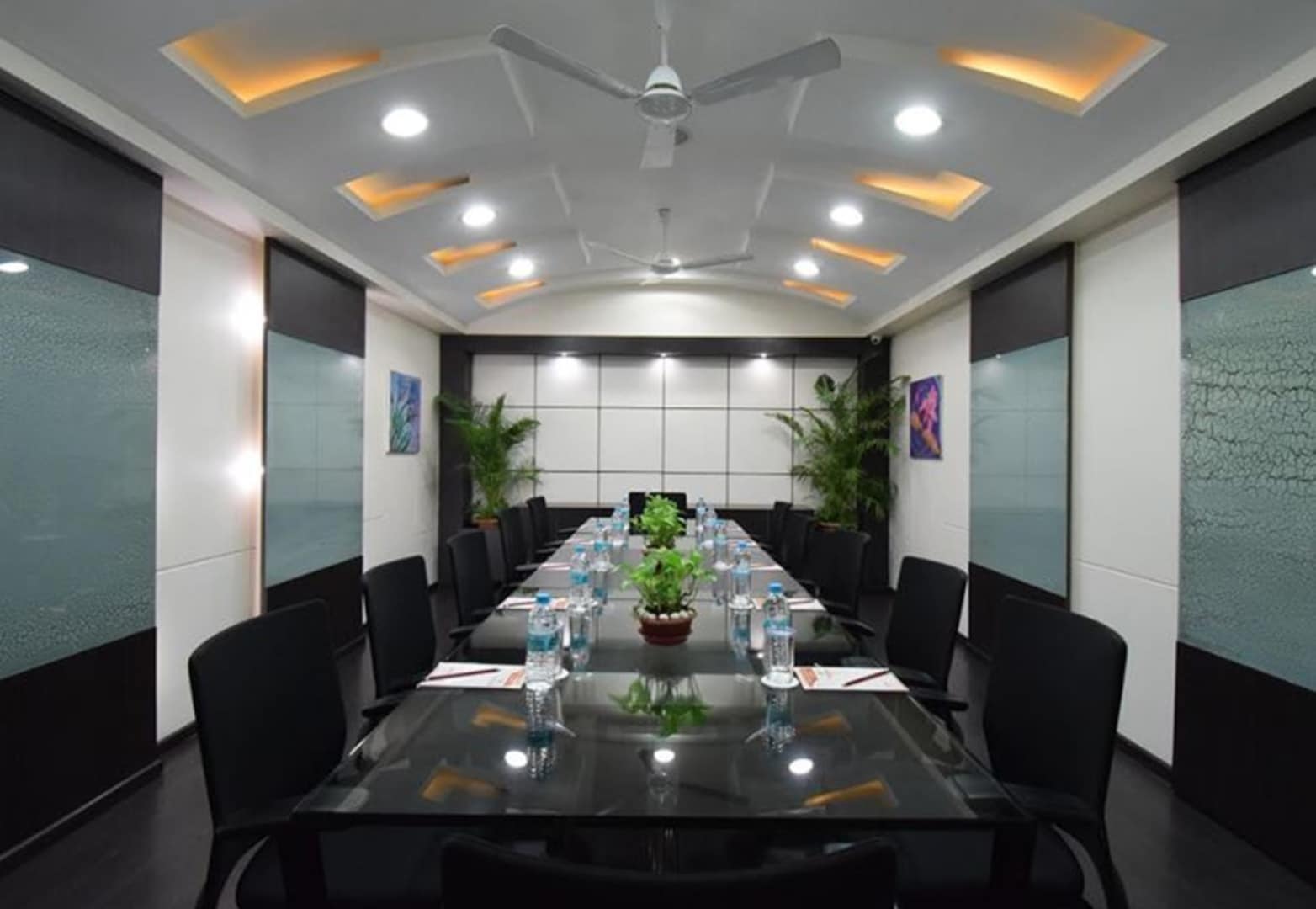 Shreemaya Hotel, Indore