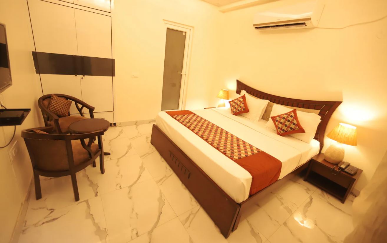 Hotel Mandakini Residency, New Delhi 3