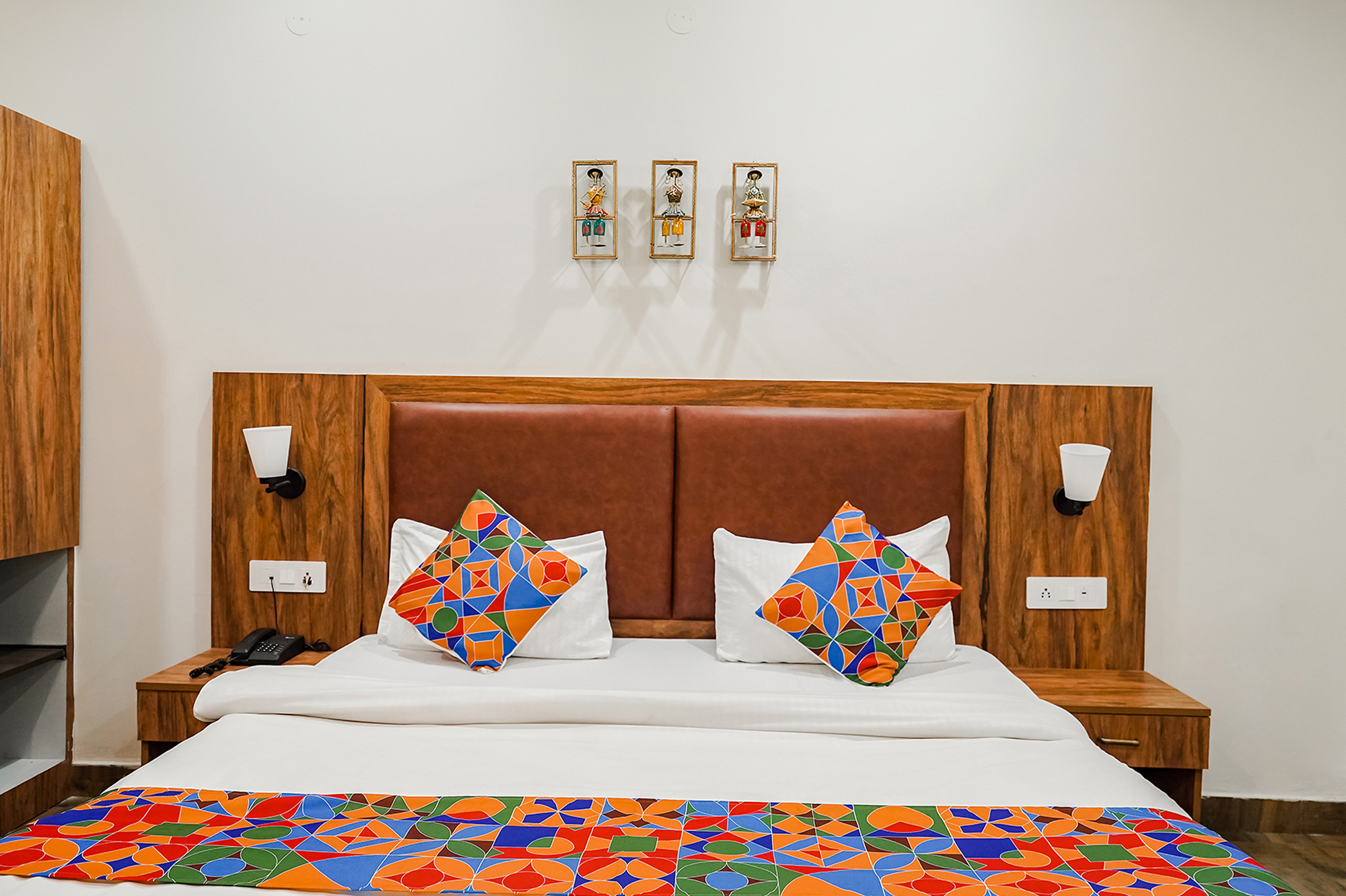 FabHotel The Ansal, Noida 5