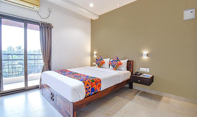 FabHotel Peninsula Beach Resort, Goa 2