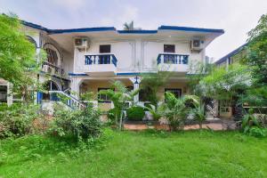 Royal Castle Baga Beach Resort, Goa 3