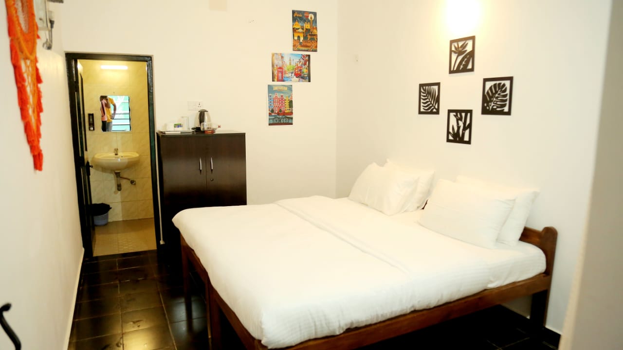 White Ivory Beach Resort, Goa 5