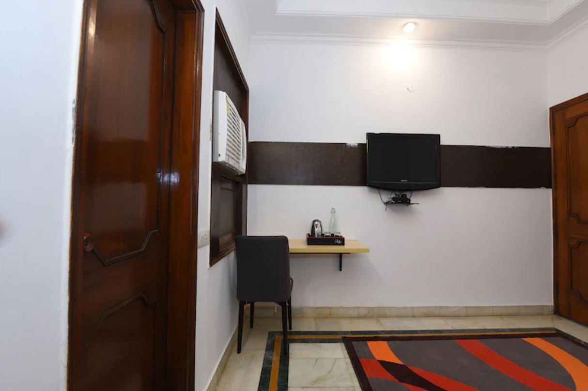 Hotel Shiv Shankara, New Delhi 4