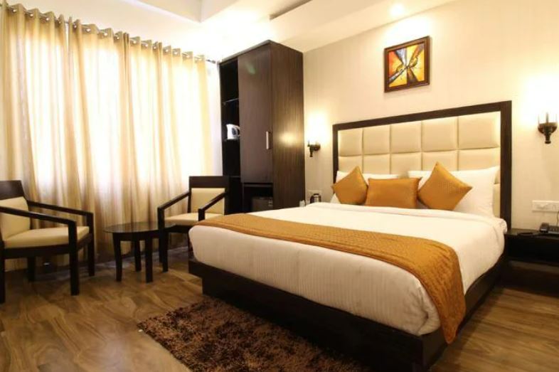 Hotel Sandstone, Dehradun 2