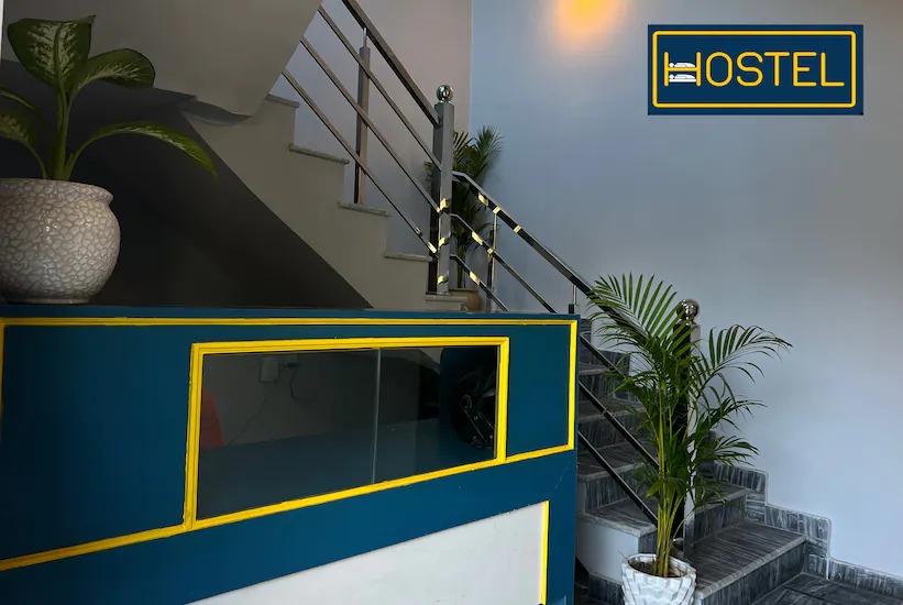 Hostel by the Lake Hill in Bhujiyaghat, Nainital 3