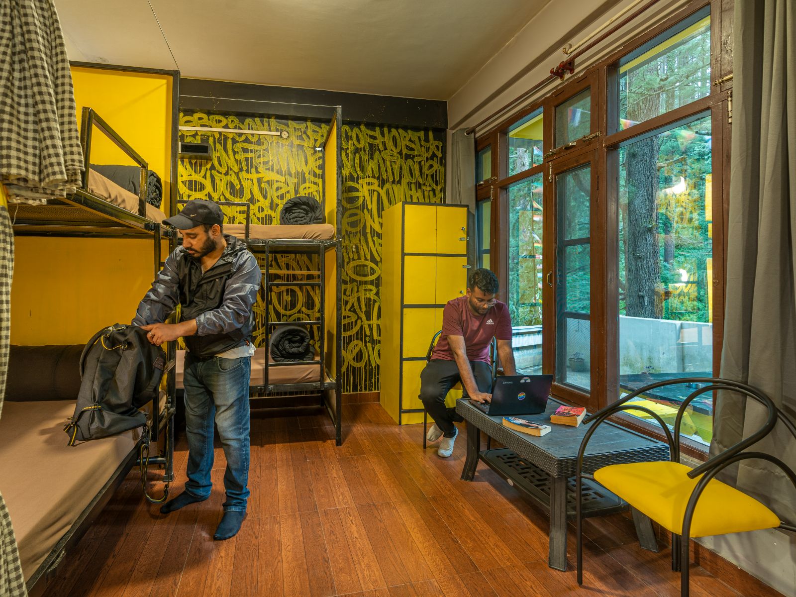 Bed in 8 Bed Mixed Dormitory - Non Attached Washroom