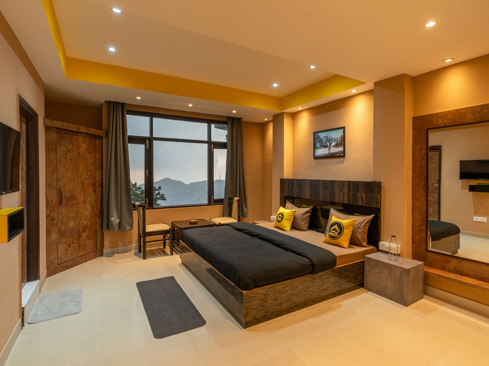 Superior Double Room with Valley View